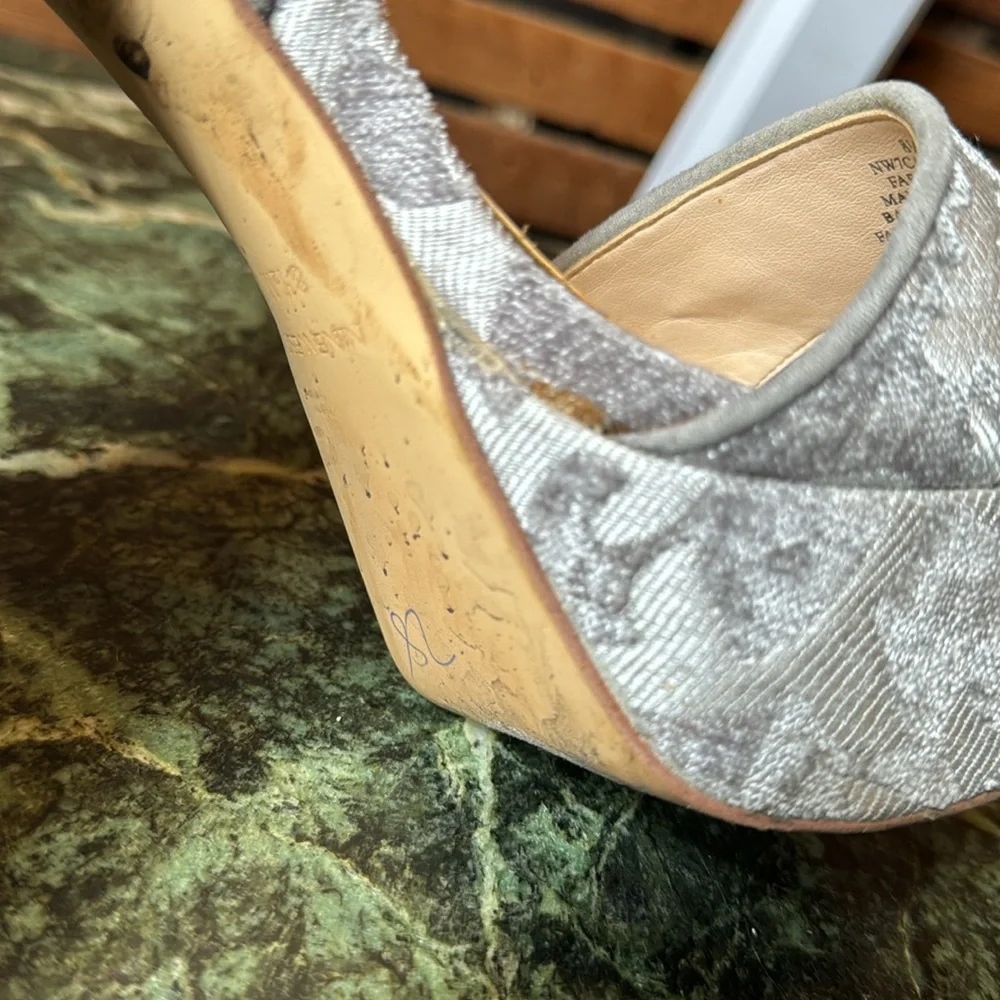 Nine West grey/silver platform tapestry sandals. Comfortable! 8.5 NW7CARNATION - Picture 6 of 10
